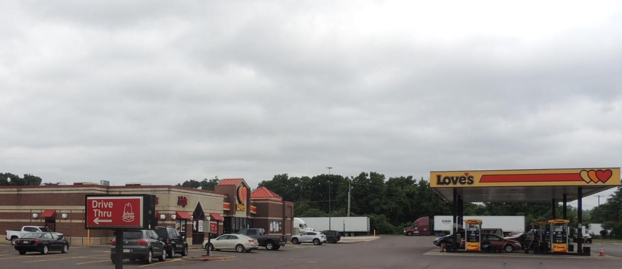 Super 8 By Wyndham Mifflinville Near Bloomsburg Extérieur photo