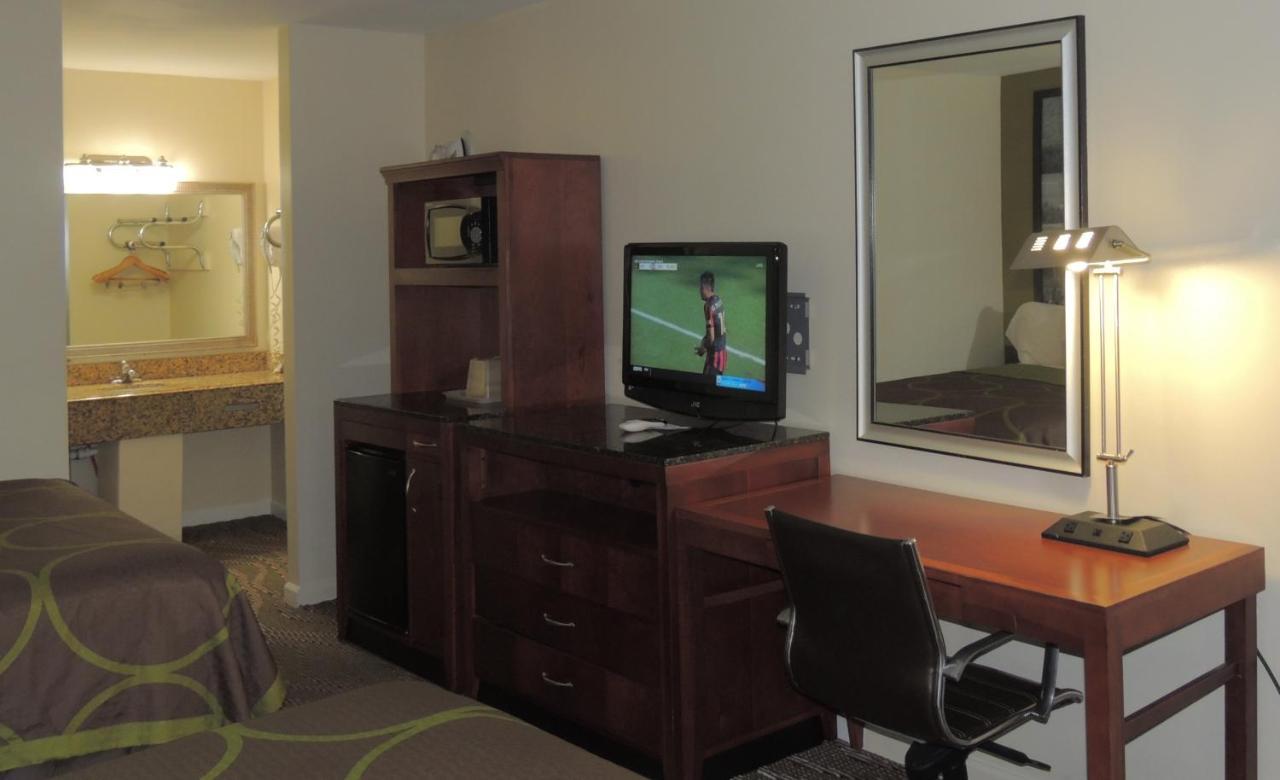 Super 8 By Wyndham Mifflinville Near Bloomsburg Extérieur photo