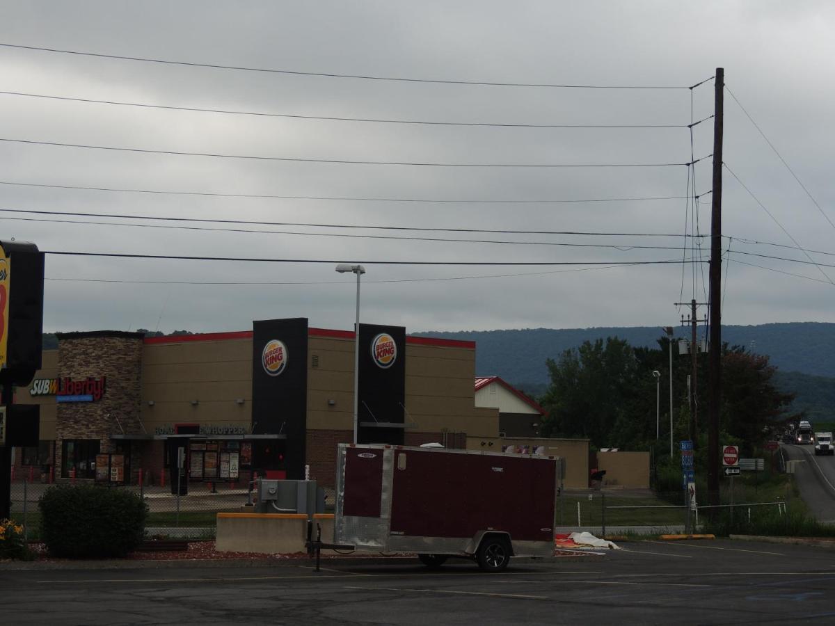 Super 8 By Wyndham Mifflinville Near Bloomsburg Extérieur photo