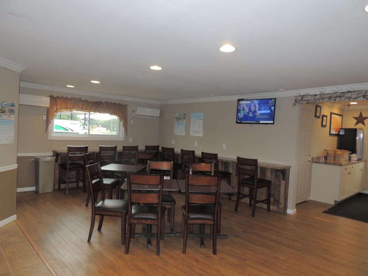 Super 8 By Wyndham Mifflinville Near Bloomsburg Extérieur photo