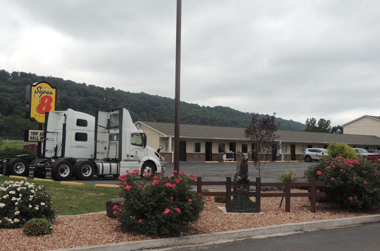 Super 8 By Wyndham Mifflinville Near Bloomsburg Extérieur photo