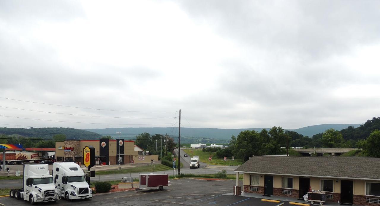 Super 8 By Wyndham Mifflinville Near Bloomsburg Extérieur photo