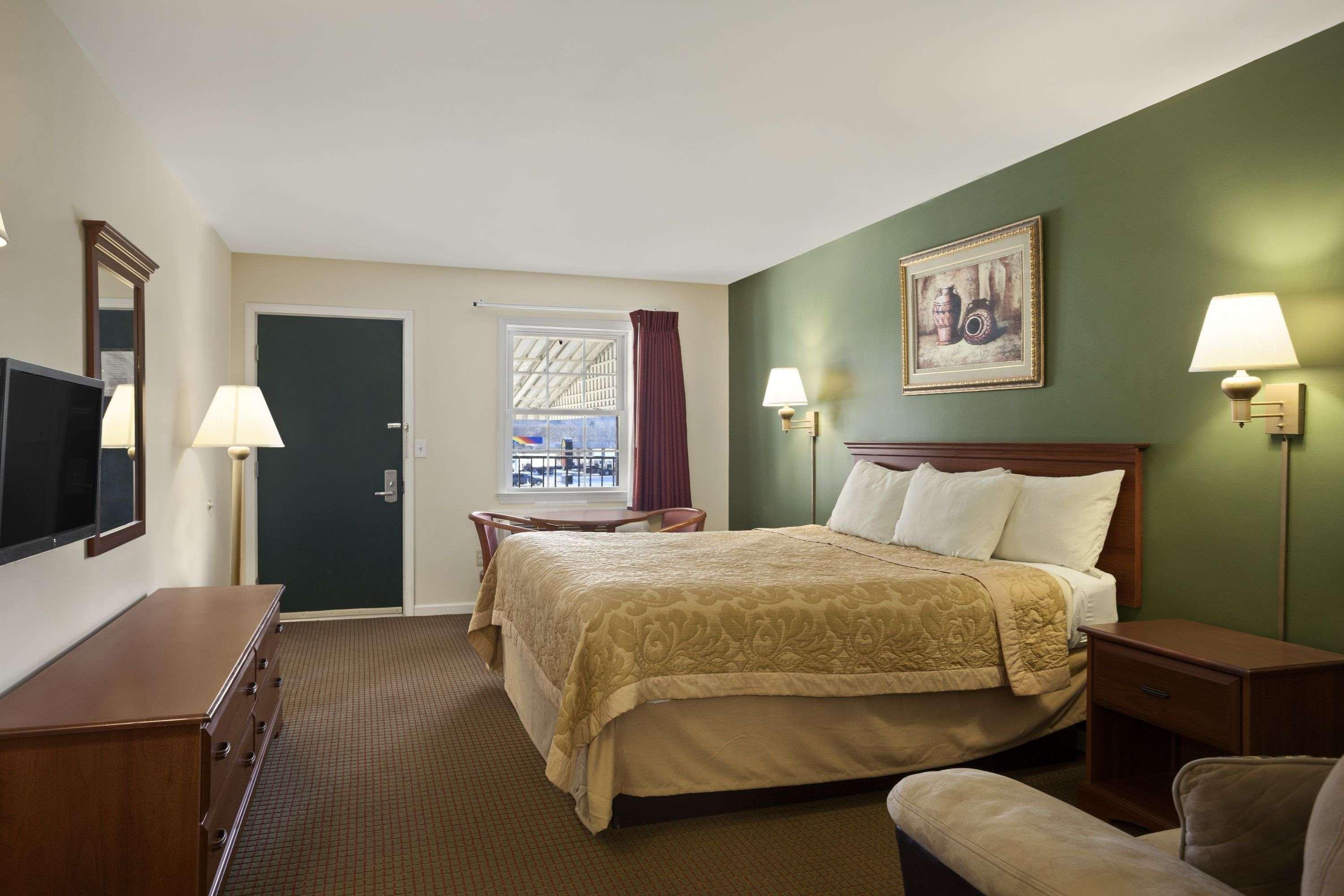 Super 8 By Wyndham Mifflinville Near Bloomsburg Extérieur photo